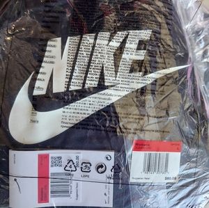 Women's Nike Sweatshirt